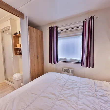 Grand Mobil 6 Personnes Climatise Avec 3 Et 2 Salles De Bains A Munster En Alsace Munster (Haut-Rhin)