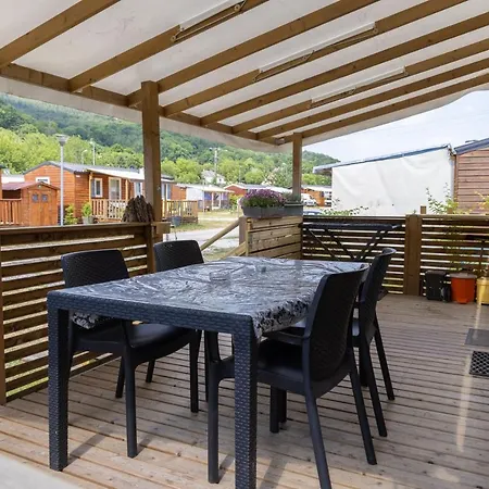 Grand Mobil 6 Personnes Climatise Avec 3 Et 2 Salles De Bains A En Alsace Alpesi faház