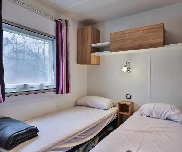 Chalet Grand Mobil 6 Personnes Climatise Avec 3 Et 2 Salles De Bains A En Alsace