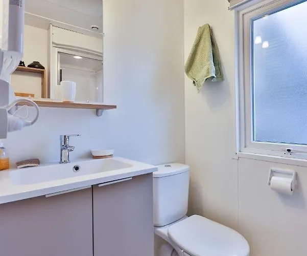 Grand Mobil 6 Personnes Climatise Avec 3 Et 2 Salles De Bains A En Alsace Chalet Munster (Haut-Rhin)